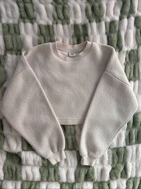 Sunday Best Cream Cropped Sherpa Sweatshirt - Women